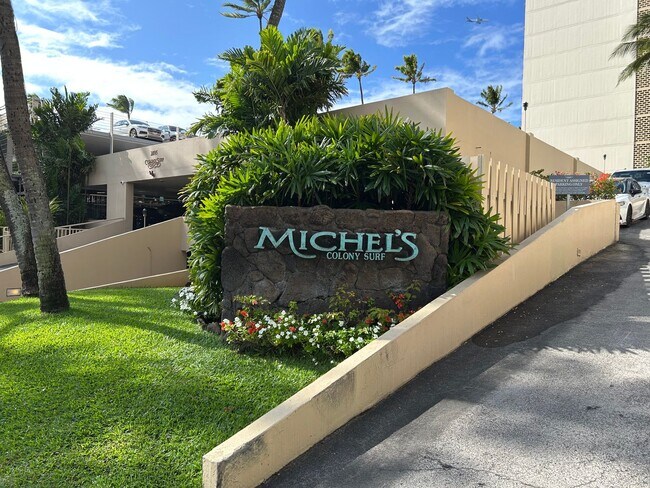 Building Photo - Colony Surf fully furnished and newly remodelled oceanfront "end unit" with parking + washer/drye...