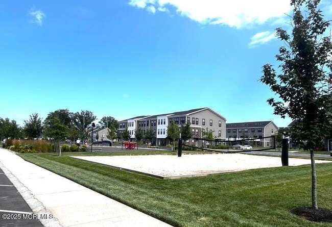 Building Photo - 63 Bataan Ave