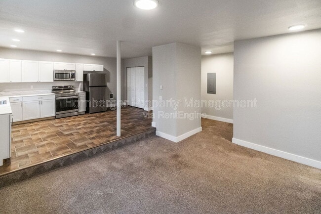 Building Photo - 2229 E Boone Ave