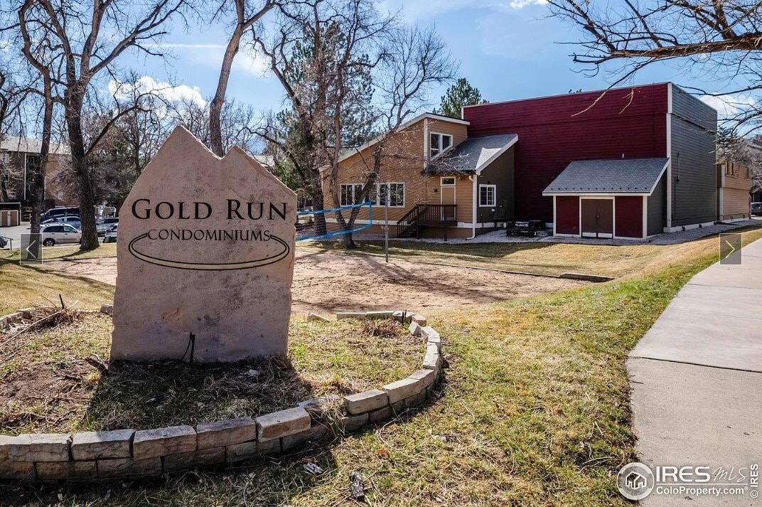 Building Photo - 2835 Springdale Ln