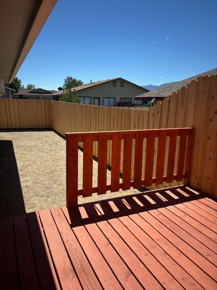 Building Photo - 805 Wagon Dr
