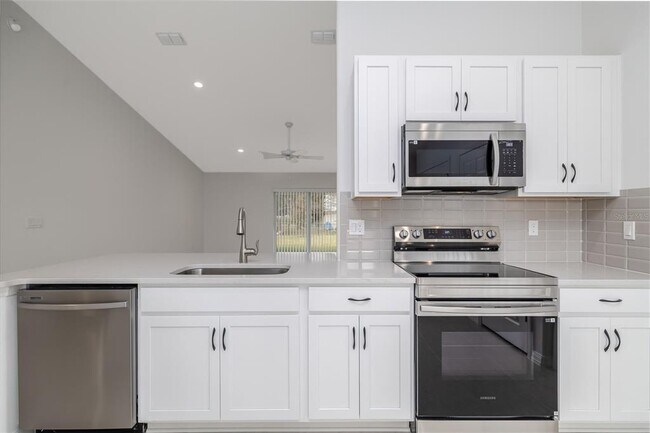 Building Photo - 40 Butternut Dr