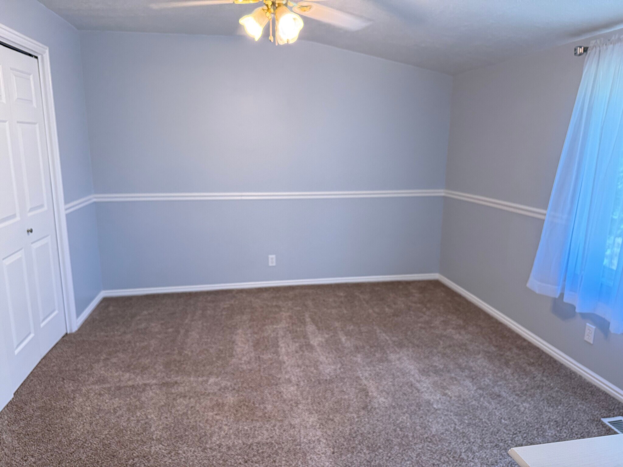 Upstairs Bed 2 - 1453 E Vintry Cir