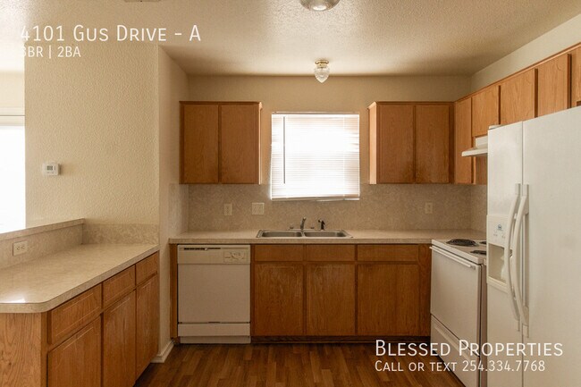 Building Photo - 4101 Gus Dr