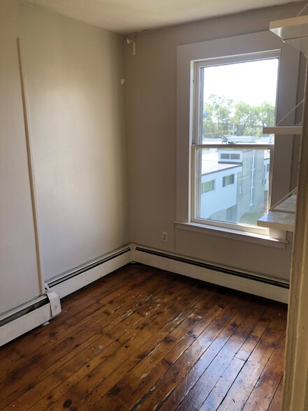 Bedroom 1 - 204 Wooster St