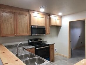 Building Photo - 19020 Cabo Wy