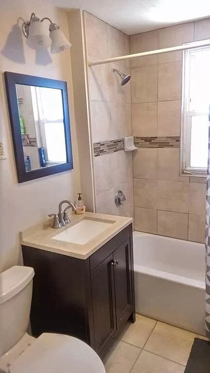 bathroom - 91 Centre St