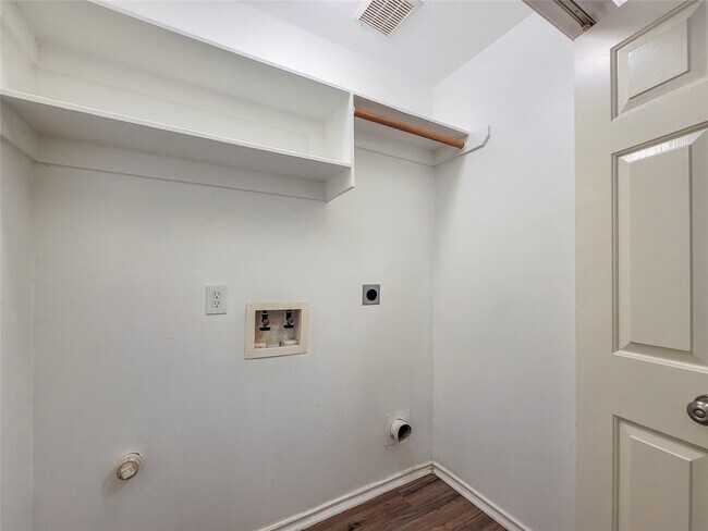 Building Photo - 18614 Atascocita Park Dr