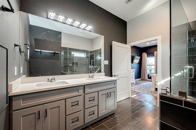 Building Photo - 108 Bay Oaks Dr