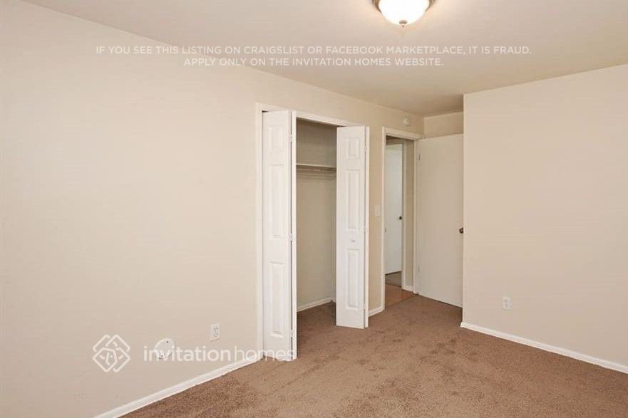 Building Photo - 12825 E Virginia Pl