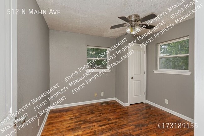 Building Photo - 512 N Mahn Ave