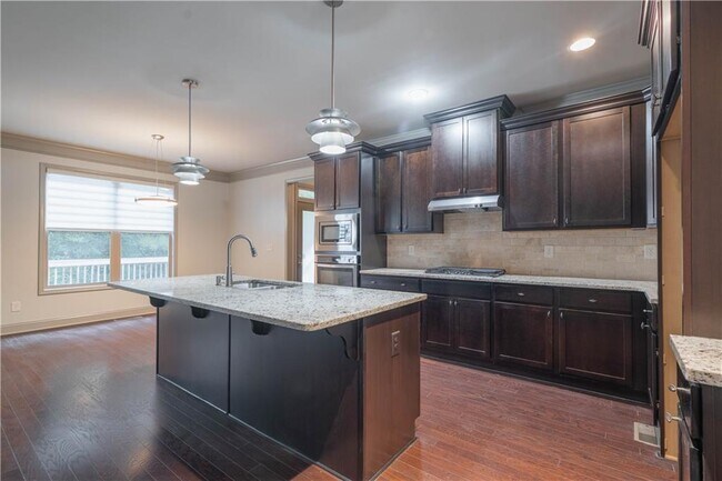 Building Photo - 2121 Spring Sound Ln