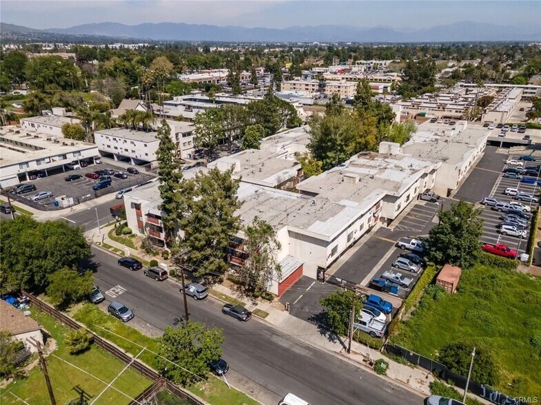 Building Photo - 20234 Cantara St