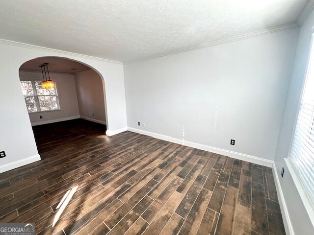 Building Photo - 3320 Northcliff Dr