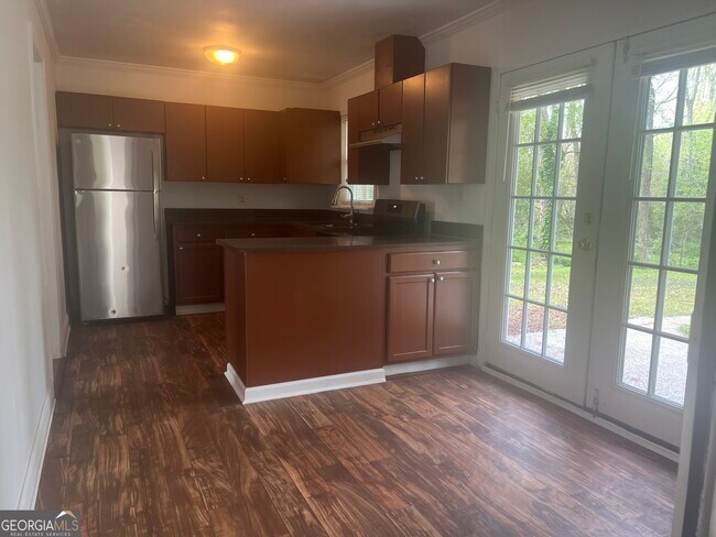 Building Photo - 1397 Peachcrest Rd