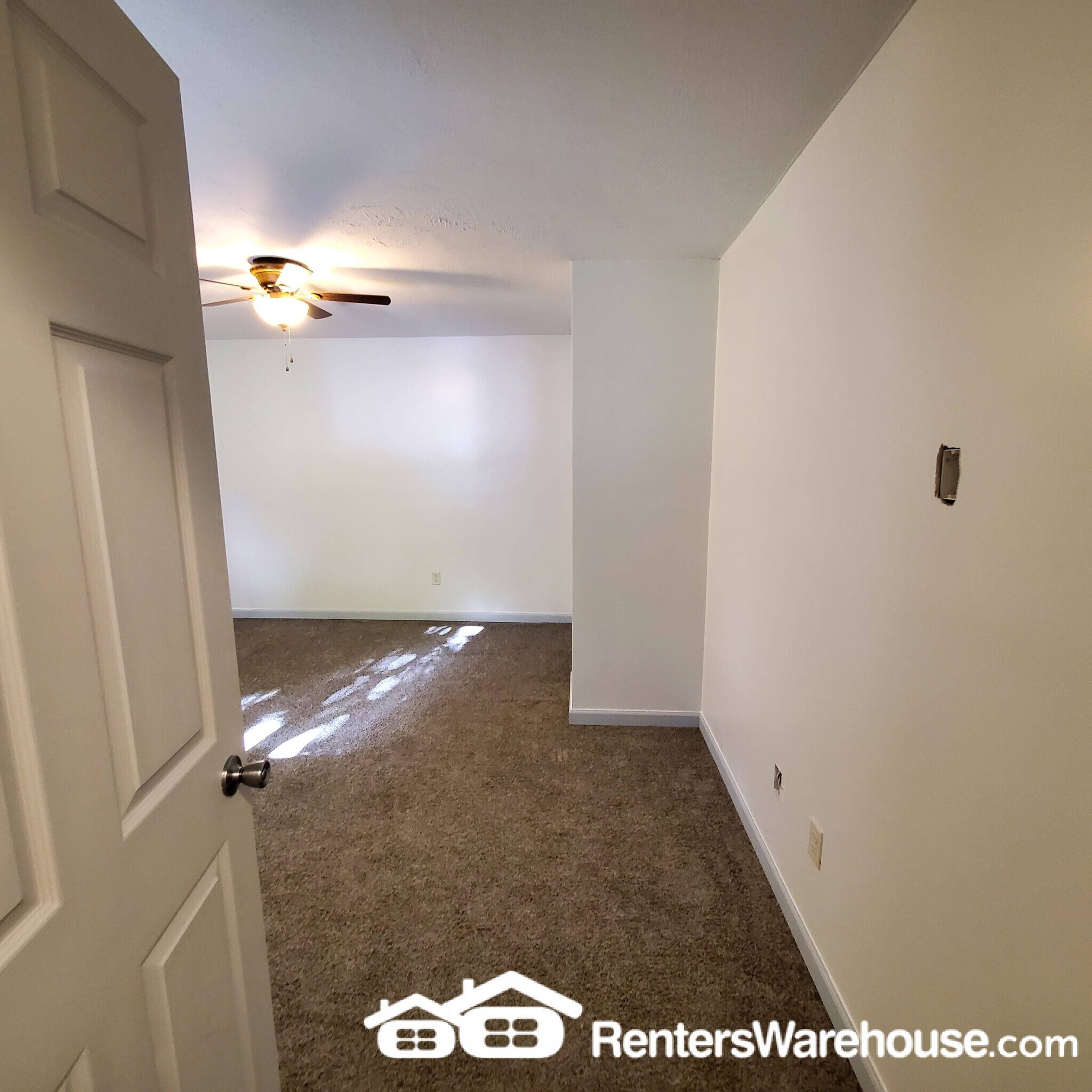 Building Photo - 224 N Nicollet St