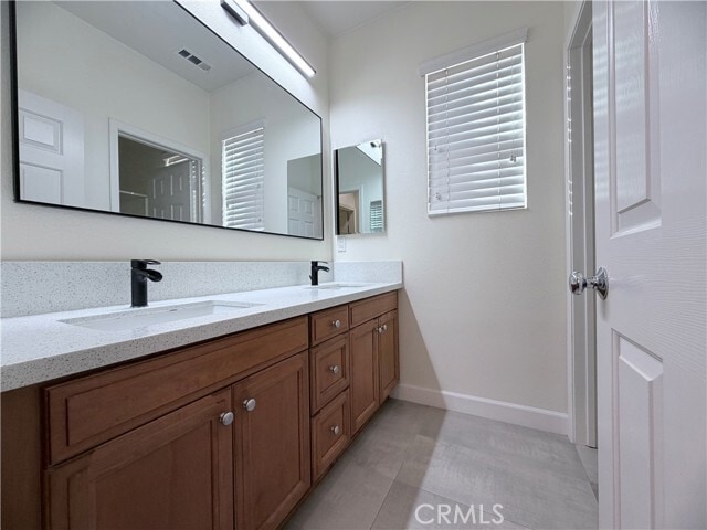 Building Photo - 22520 Venice St