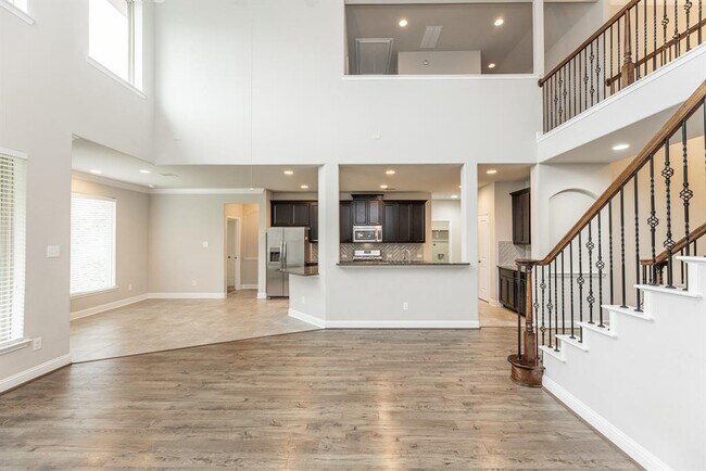 Building Photo - 207 Denfield Ct