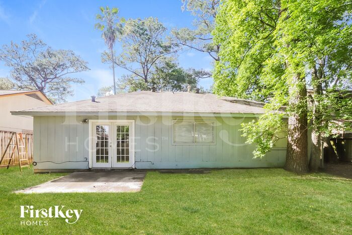 Building Photo - 2614 Forestbrook Dr