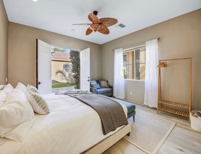 Building Photo - 81045 Golf View Dr