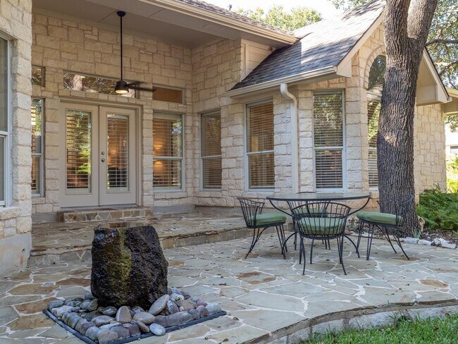 Building Photo - 17200 Poncho Springs Ln