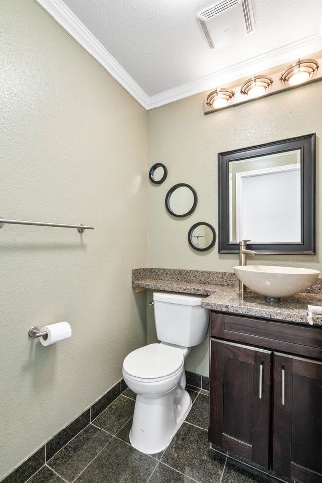 Building Photo - Your Next Home Is Ready!