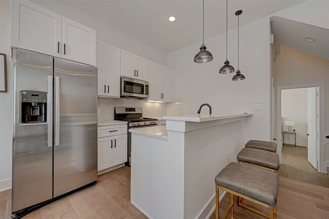 Building Photo - 6022 Beall St