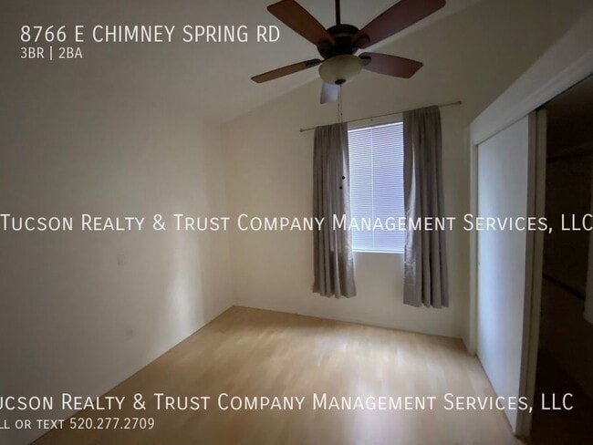 Building Photo - 8766 E Chimney Spring Dr