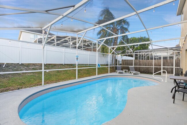 Building Photo - 346 Riggs Cir