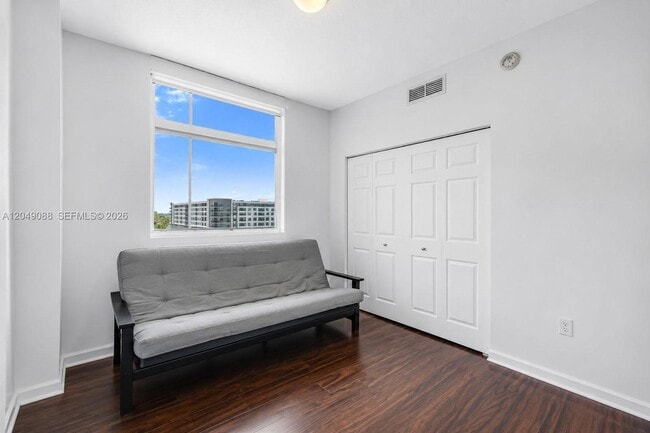 Building Photo - 140 S Dixie Hwy