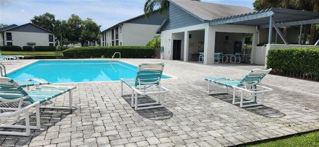 Building Photo - 11201 122nd Ave N