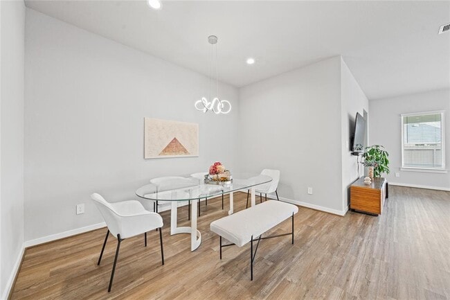 Building Photo - 28447 Halle Ray Dr