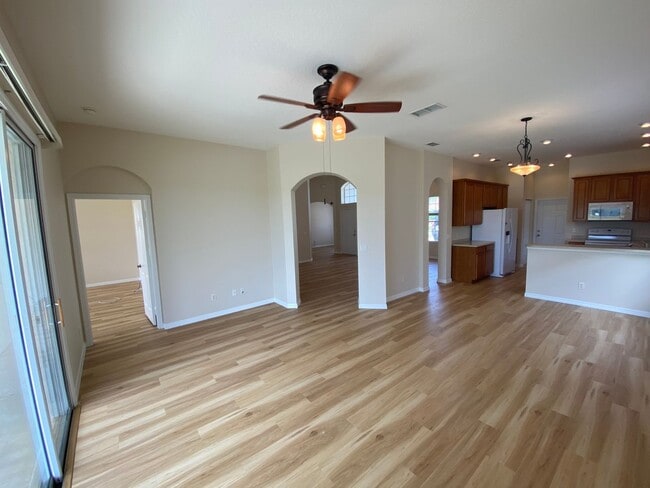 Building Photo - ANNUAL Lease – Unfurnished – Golf Course Lot - Designer Home in the highly sought-after gated com...