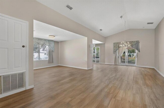 Building Photo - 2638 Eagle Canyon Dr N
