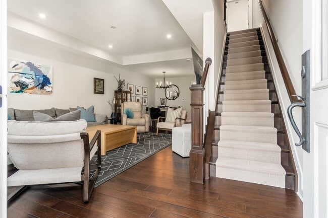 Building Photo - 90 Normandy Ave