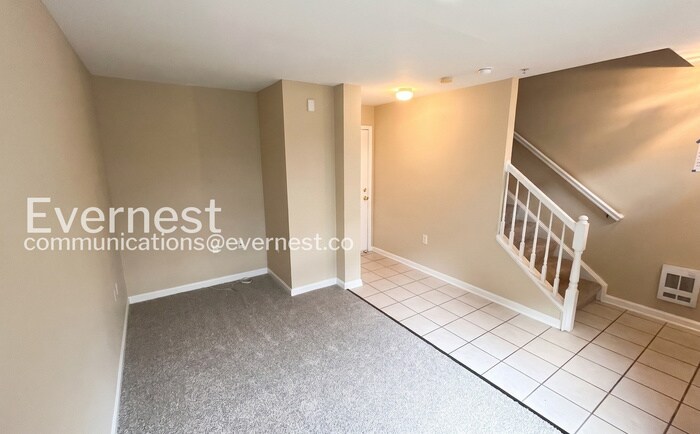 Building Photo - 21803 Flanders Ct