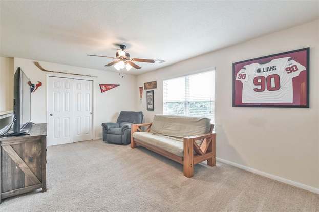 Building Photo - 18626 Each Elm Way
