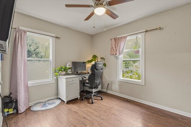 Building Photo - COME HOME TO THIS THREE BEDROOM CHARMER
