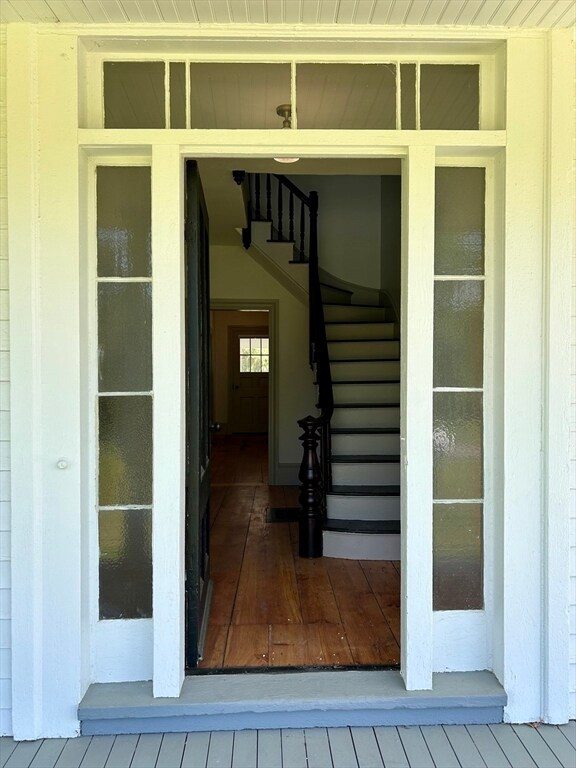 Building Photo - 831 Lexington Rd