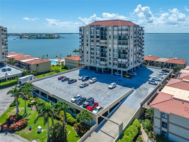 Building Photo - 6372 Palma Del Mar Blvd S