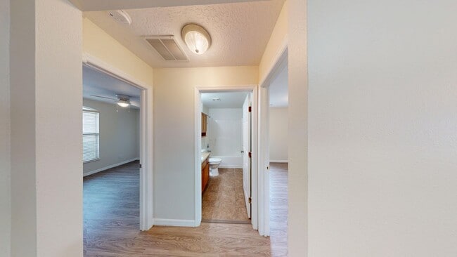 Building Photo - Beautiful 4Bed/ 2Bath Home in Doral Pointe - Kissimmee!!!