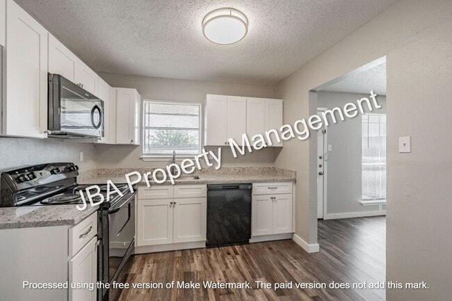 Building Photo - 1782 Farleigh-