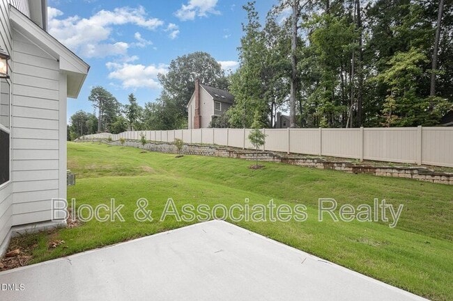 Building Photo - 153 Hickory Grv Dr