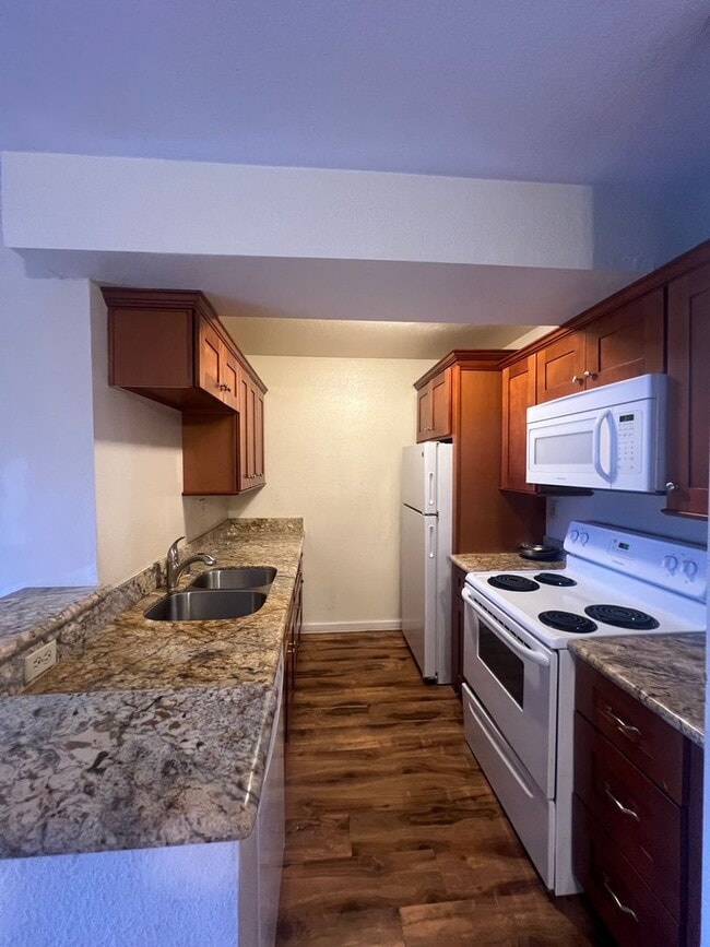 Primary Photo - 2 Bedroom Condo in Mission Valley