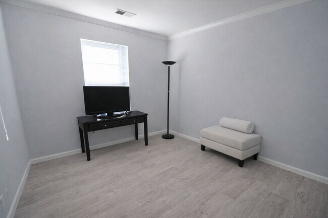 Building Photo - 7706 Heartwood Ln