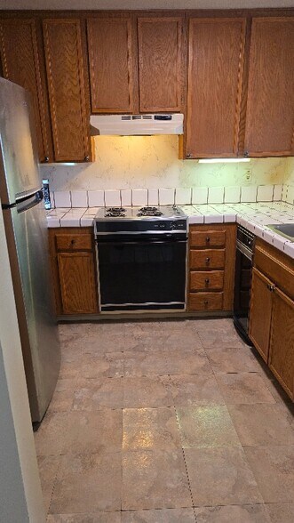 Building Photo - 5990 Dandridge Ln