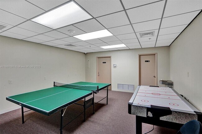 Building Photo - 1201 S Ocean Dr