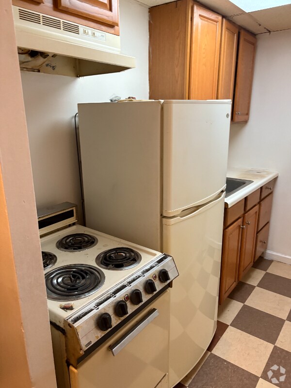 Building Photo - 508 4th St