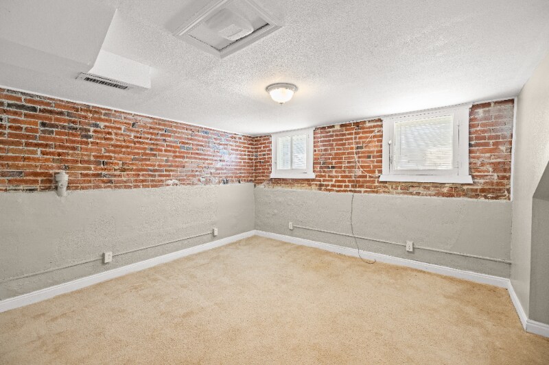 Building Photo - 1417 Quitman St