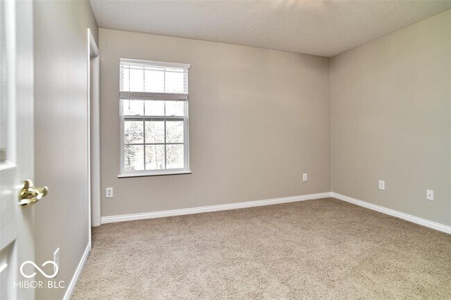 Building Photo - 13092 Brookdale Dr